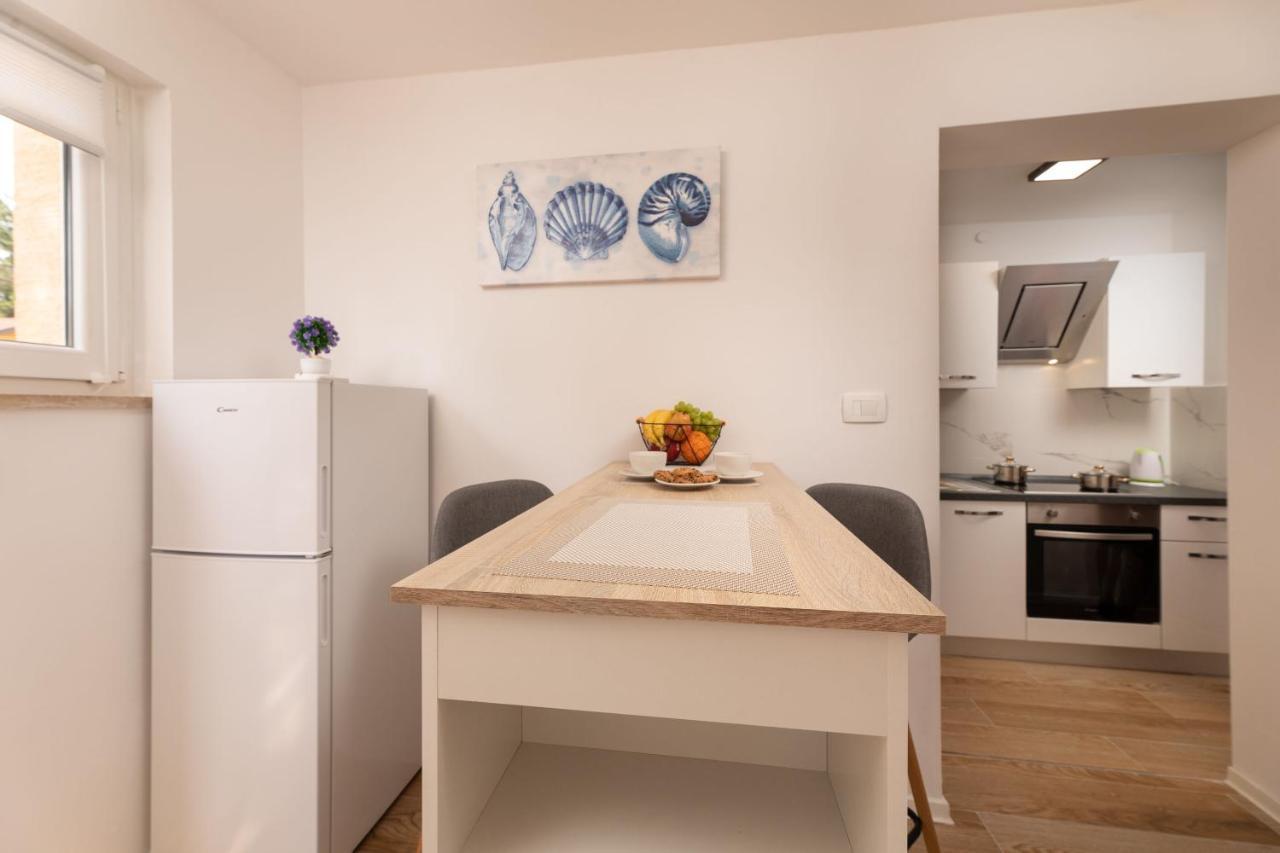 Apartments Vugrin Šilo Εξωτερικό φωτογραφία