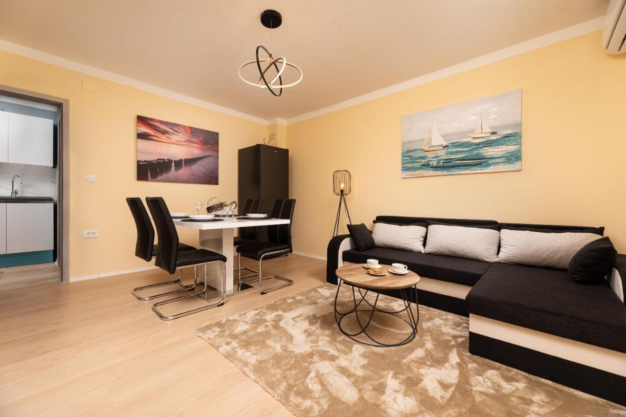 Apartments Vugrin Šilo Εξωτερικό φωτογραφία