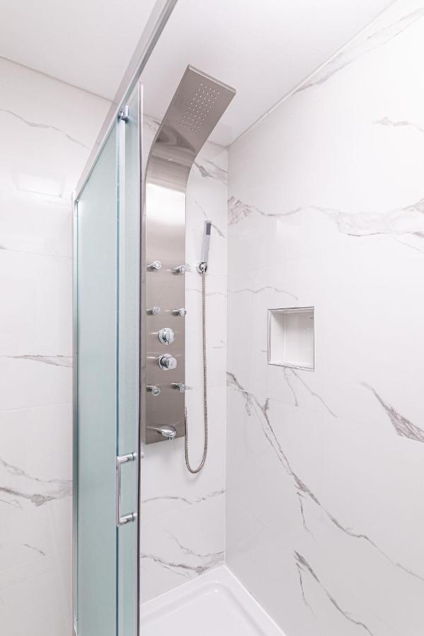 Apartments Vugrin Šilo Εξωτερικό φωτογραφία