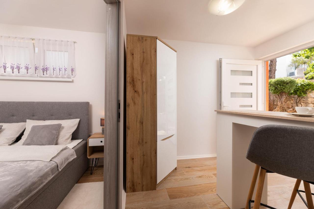 Apartments Vugrin Šilo Εξωτερικό φωτογραφία