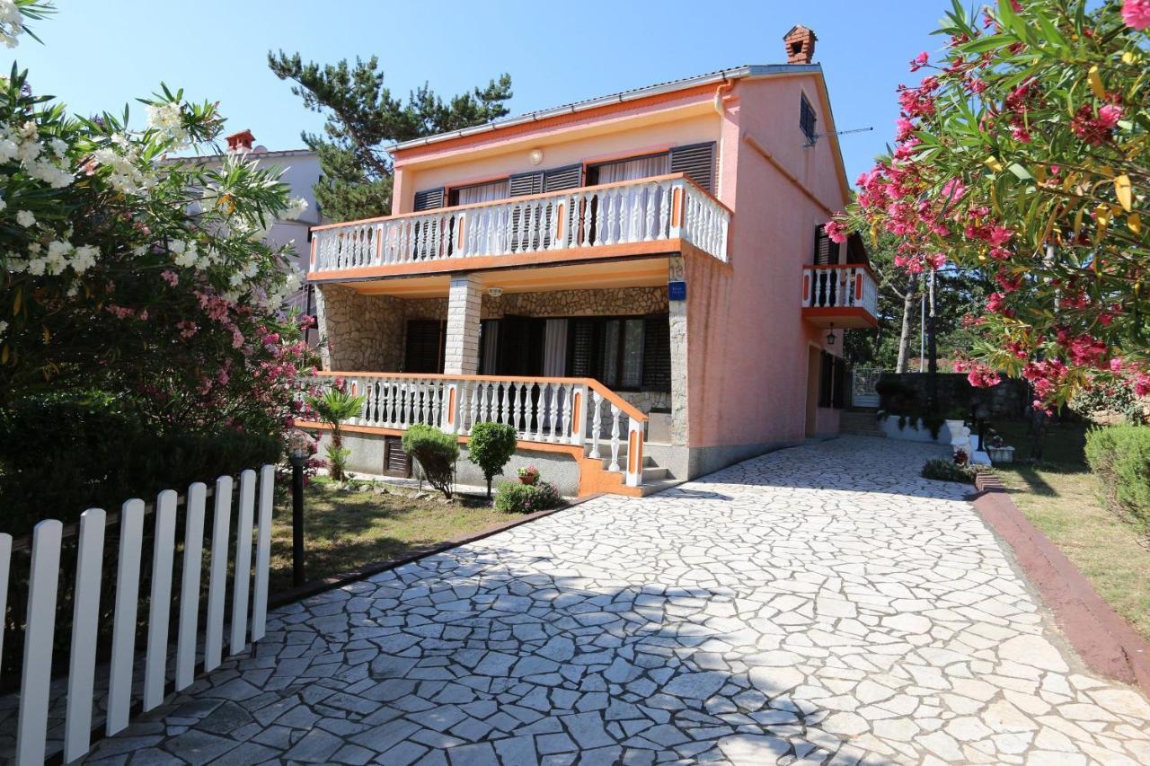 Apartments Vugrin Šilo Εξωτερικό φωτογραφία